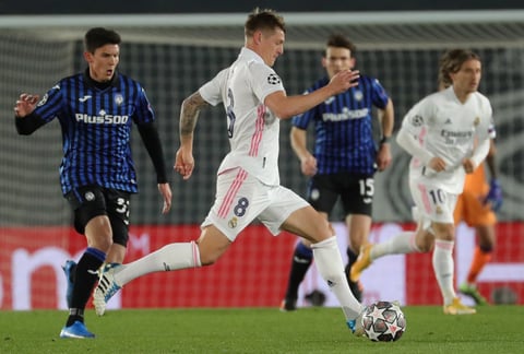 Vencen (3-1, 4-1 en el global) al Atalanta 
