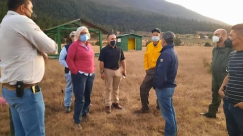 Según la Comisión Nacional Forestal (Conafor) de México, 109 personas están combatiendo el incendio sumando el personal de todas las instituciones.