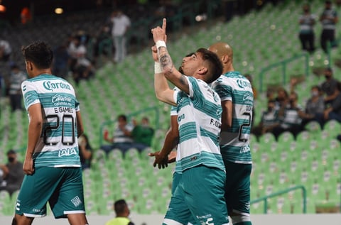 León derrota a Santos Laguna como visitante