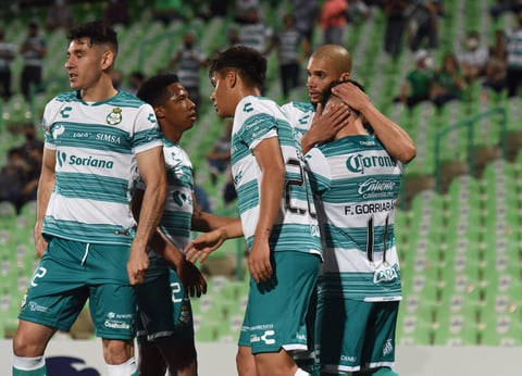 León derrota a Santos Laguna como visitante