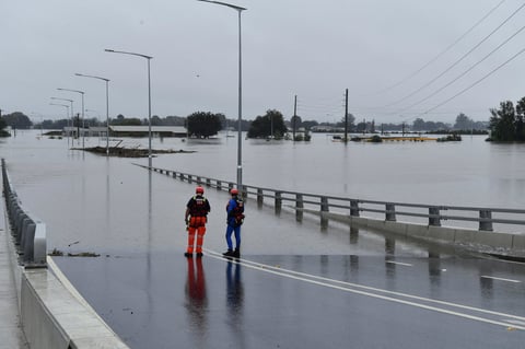 Despliega Australia al Ejército por inundaciones en el este