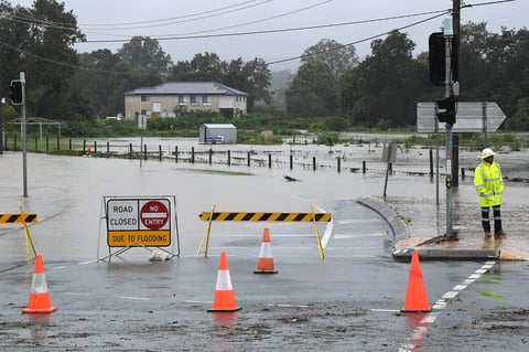 Despliega Australia al Ejército por inundaciones en el este