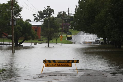 Despliega Australia al Ejército por inundaciones en el este