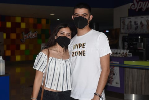 24032021 Eduardo Becerra y Sofía Arias.