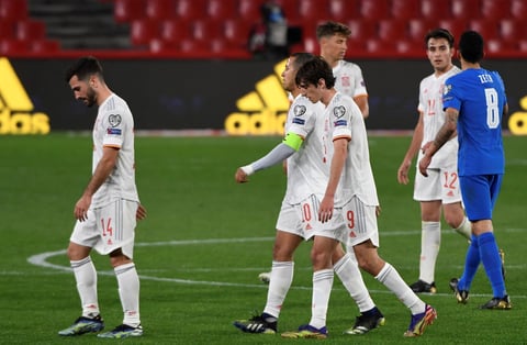 España debuta con empate ante Grecia en el clasificatorio a Qatar 2022