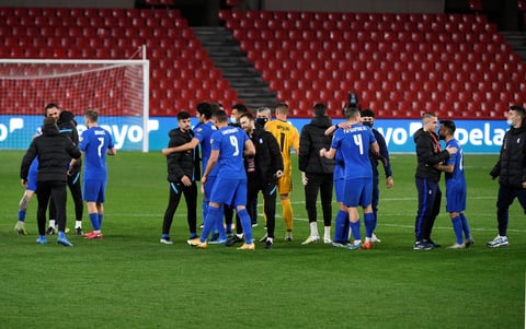 España debuta con empate ante Grecia en el clasificatorio a Qatar 2022