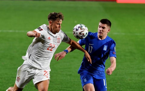 España debuta con empate ante Grecia en el clasificatorio a Qatar 2022