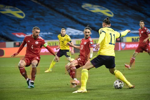 Victor Claesson firma victoria de Suecia frente a Georgia