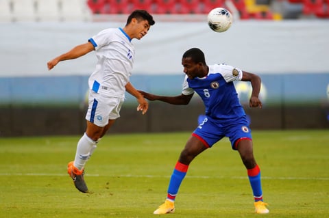Joshua Pérez anota doblete para el triunfo de El Salvador sobre Haití