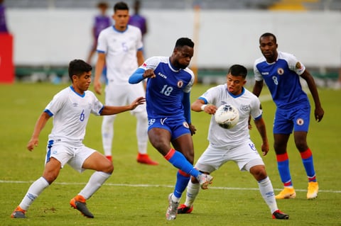 Joshua Pérez anota doblete para el triunfo de El Salvador sobre Haití
