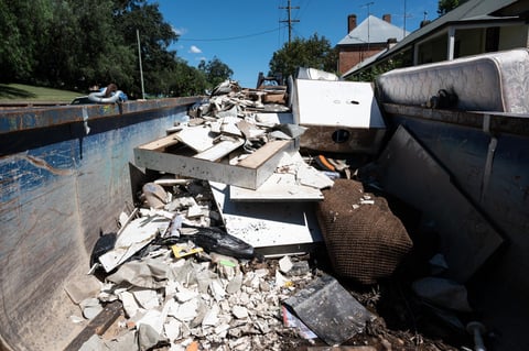 Inundaciones en Australia dejan dos muertos