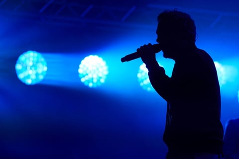 Love of Lesbian celebra el primer concierto masivo y sin sana distancia en Barcelona