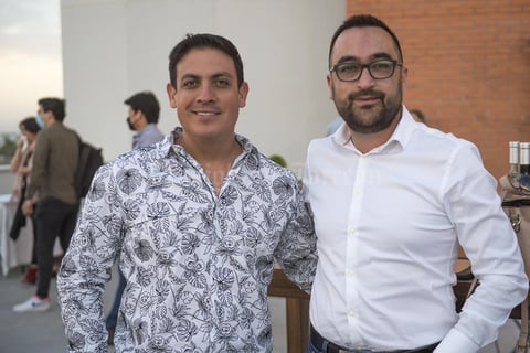 29032021 Ricardo Onofre y José Carlos Seañes.