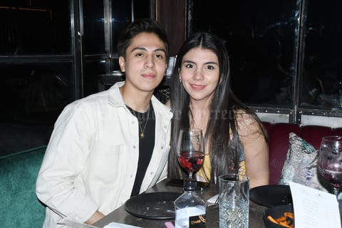 30032021 Saúl Delgado y Melisa Díaz.