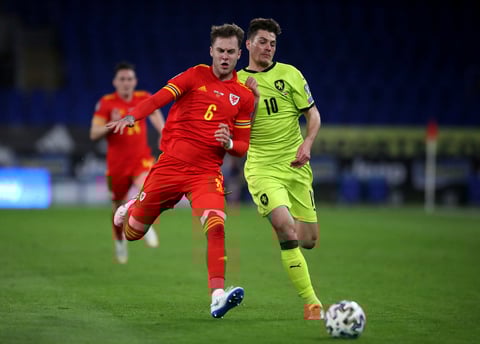 Con Gareth Bale, Gales suma su primera victoria rumbo a Qatar 2022