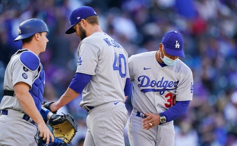 Rockies aprovechan jonrón anulado y vencen a Dodgers