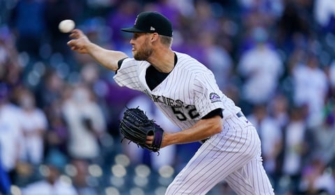 Rockies aprovechan jonrón anulado y vencen a Dodgers