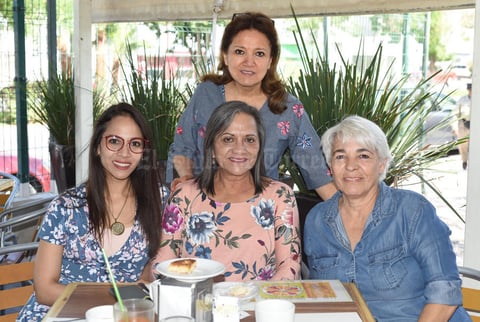 01042021 María Valdés, Socorro Solís, Hortencia Morales y Silvia García.