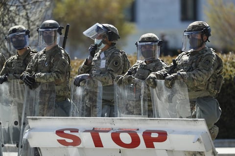 Alarma en EUA tras atropello en el Capitolio
