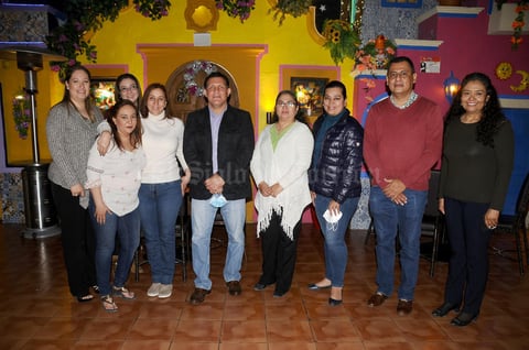 07042021 Lilubeth, Víctor, Cecilia, Blanca, Verónica, Isabel, Juan Antonio y Romana.