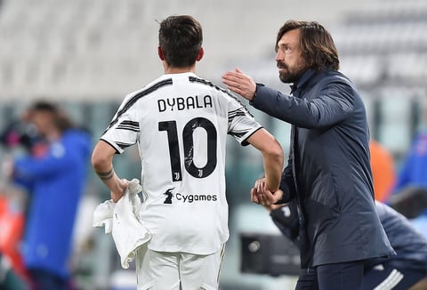 Cristiano y Dybala hunden al Nápoles en victoria de Serie A