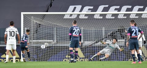 Cristiano y Dybala hunden al Nápoles en victoria de Serie A