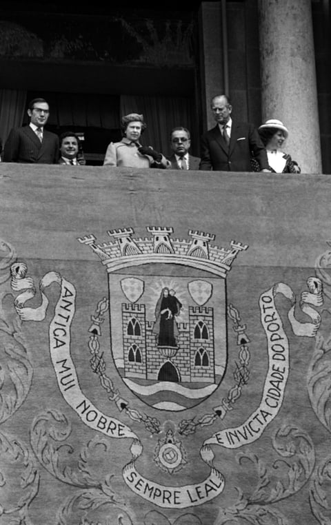 Felipe, que murió este viernes a los 99 años, asumió un rol extremadamente difícil para cualquiera, quizá más para un hombre acostumbrado al mando naval, que, además, tenía fuertes opiniones sobre una gran variedad de temas.