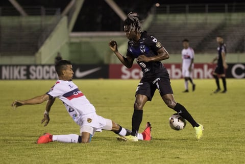 Monterrey cumple con la lógica y golea al Atlético Pantoja