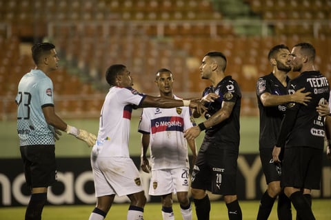 Monterrey cumple con la lógica y golea al Atlético Pantoja