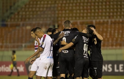 Monterrey cumple con la lógica y golea al Atlético Pantoja