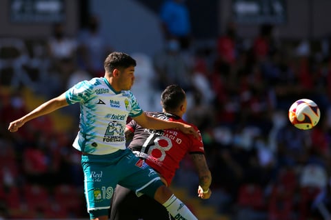 Doblete de Gigliotti sella triunfo de León ante Atlas
