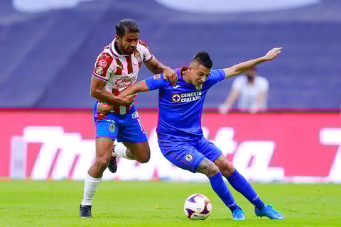 Jonathan Rodríguez le da triunfo a Cruz Azul ante Chivas