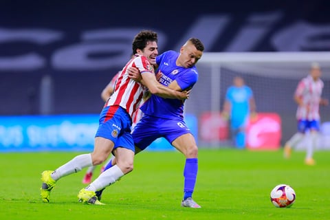Jonathan Rodríguez le da triunfo a Cruz Azul ante Chivas