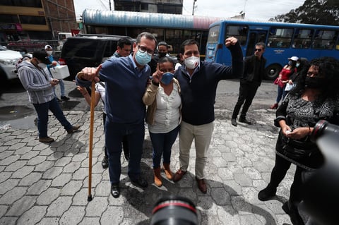 Inicia jornada electoral en Ecuador para elegir presidente