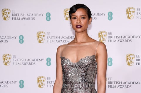 Los mejores looks en la alfombra roja de los Premios Bafta 2021