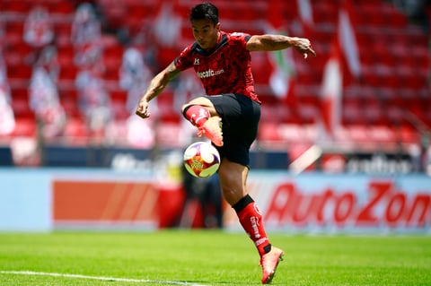 Vegas y Meza le dan victoria al Monterrey ante Toluca