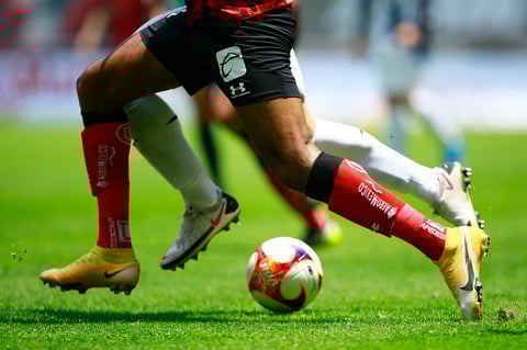 Vegas y Meza le dan victoria al Monterrey ante Toluca