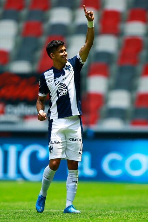 Vegas y Meza le dan victoria al Monterrey ante Toluca