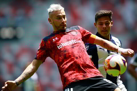 Vegas y Meza le dan victoria al Monterrey ante Toluca