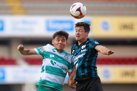 Santos Laguna sufre derrota ante Querétaro