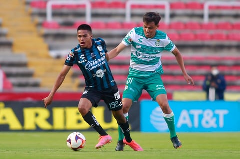 Santos Laguna sufre derrota ante Querétaro