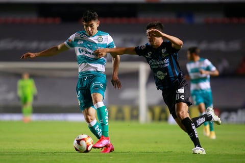 Santos Laguna sufre derrota ante Querétaro