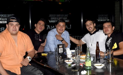 14042021 Paulo, Bryan, Emmanuel, Abner, Carlos.