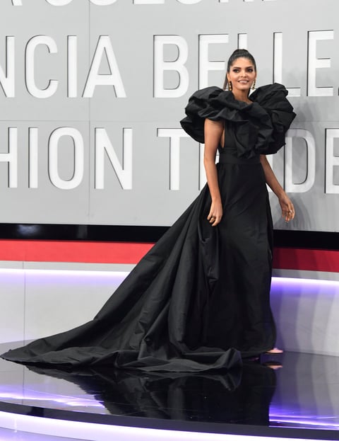 Los looks de la alfombra roja de los Latin American Music Awards