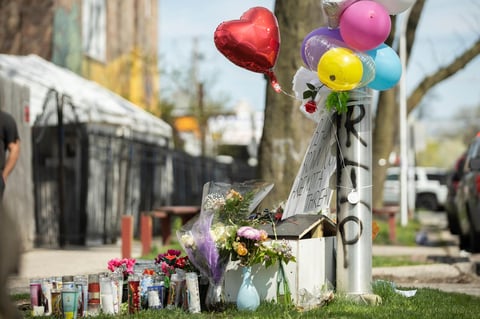 Muerte de Adam Toledo a manos de policía genera indignación en Chicago