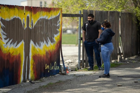 Muerte de Adam Toledo a manos de policía genera indignación en Chicago