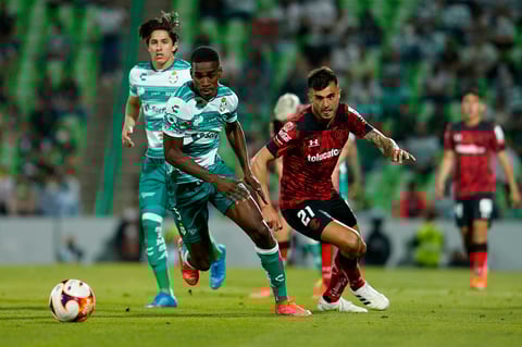 Santos Laguna retoma la senda del triunfo ante Toluca