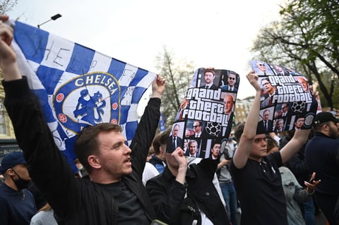 Aficionados protestan en Londres contra la Superliga