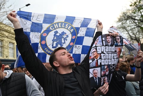 Aficionados protestan en Londres contra la Superliga