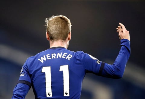 Chelsea regresa a los puestos de Champions con gris empate ante el Brighton